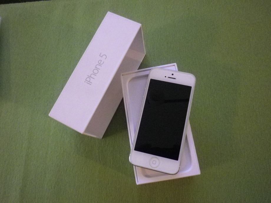 Apple iPhone 5 32G, bijeli, ispravan i uščuvan