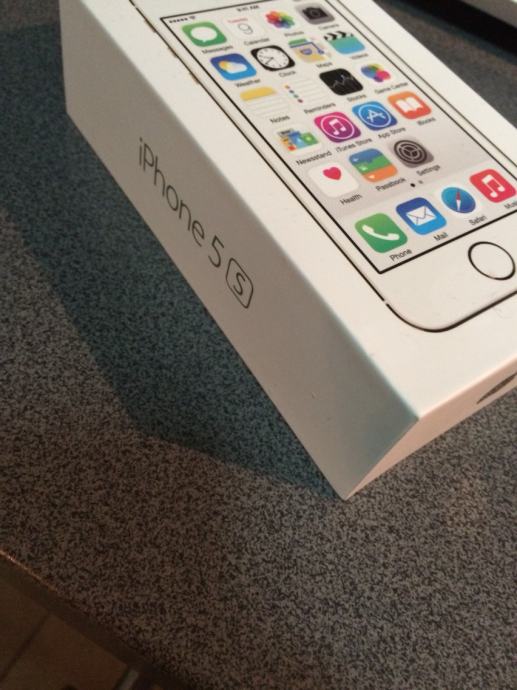 iPhone 5s gold 16gb t-mobile!