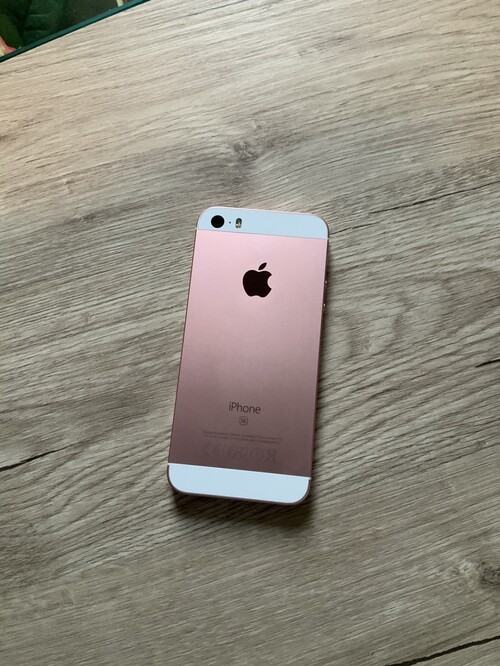iPhone SE 32 GB Rose Gold