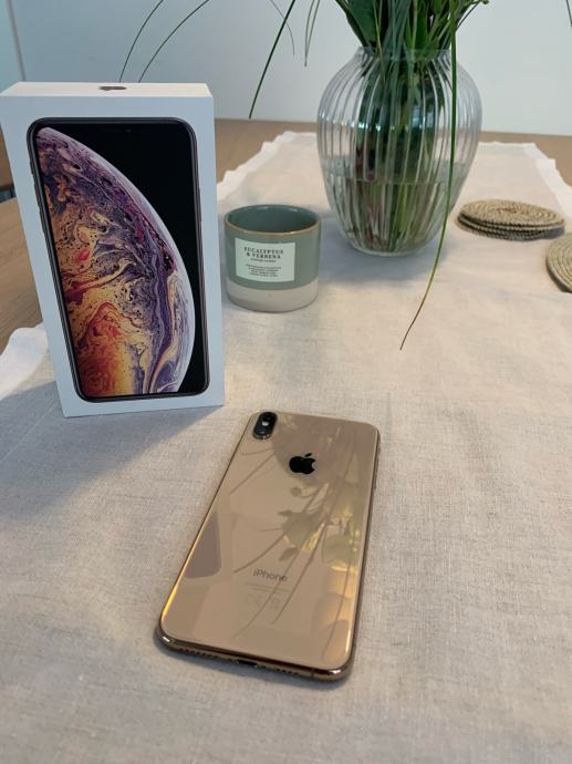 iPhone Xs MAX GOLD 64 gb