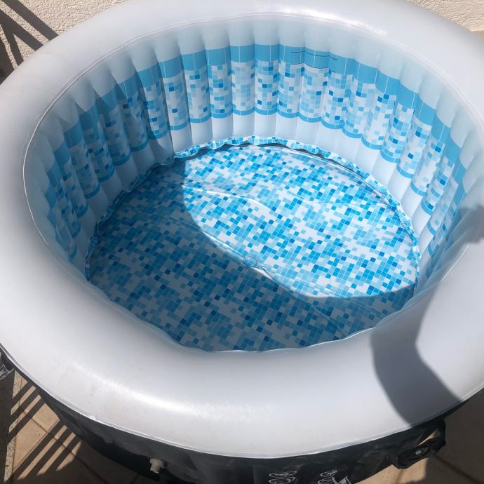 Jacuzzi LayZSpa Miami Hot Tub