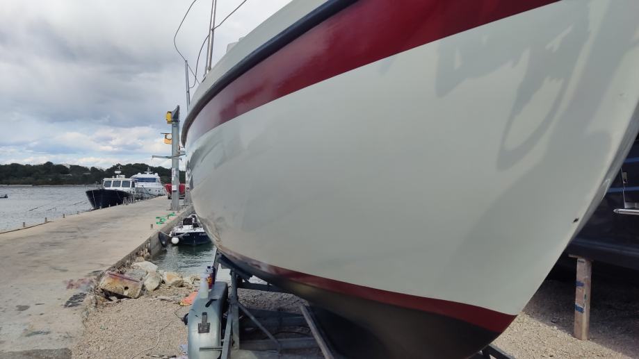 LM 24 Motorsailer lm-24-motorsailer