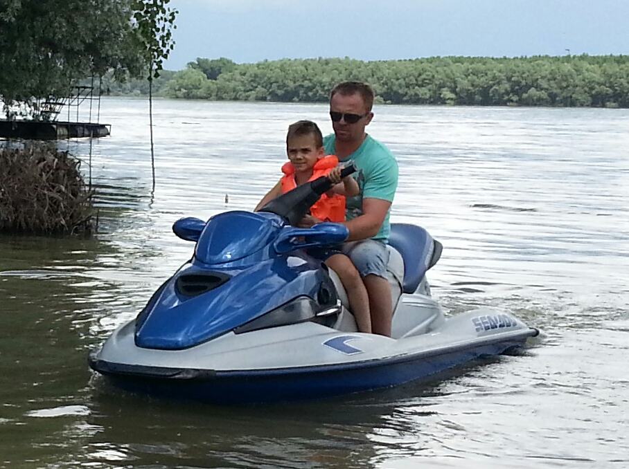 jet ski seadoo bombardier gtx