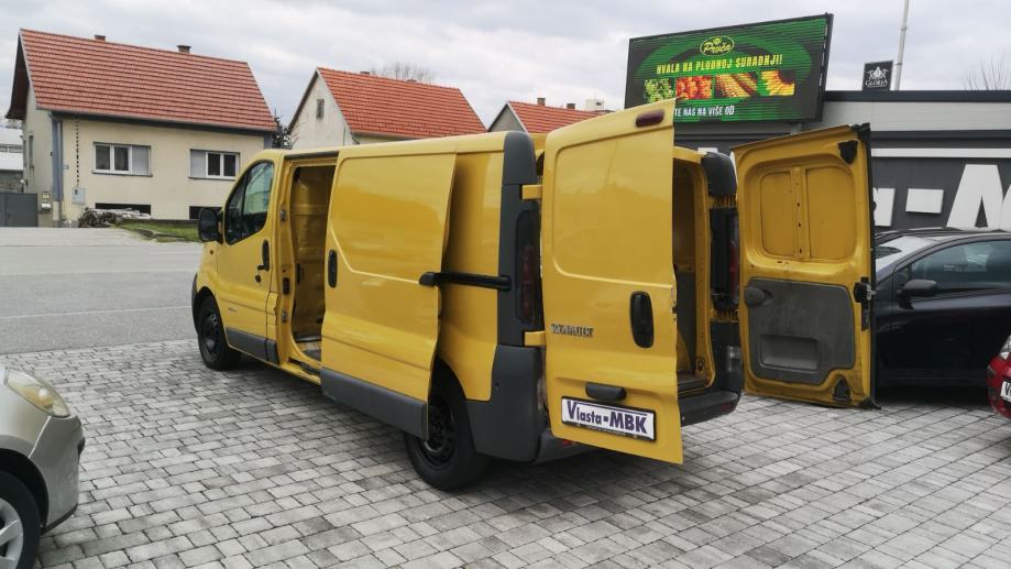 RENAULT TRAFFIC 1.9 DCI, TERETNI, DVOJA BOČNA VRATA I KLIMA, 2006 god.