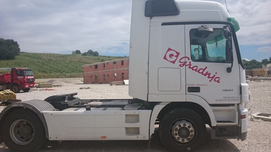 Мерседес actros 1841ls Мерседес actros 1841ls