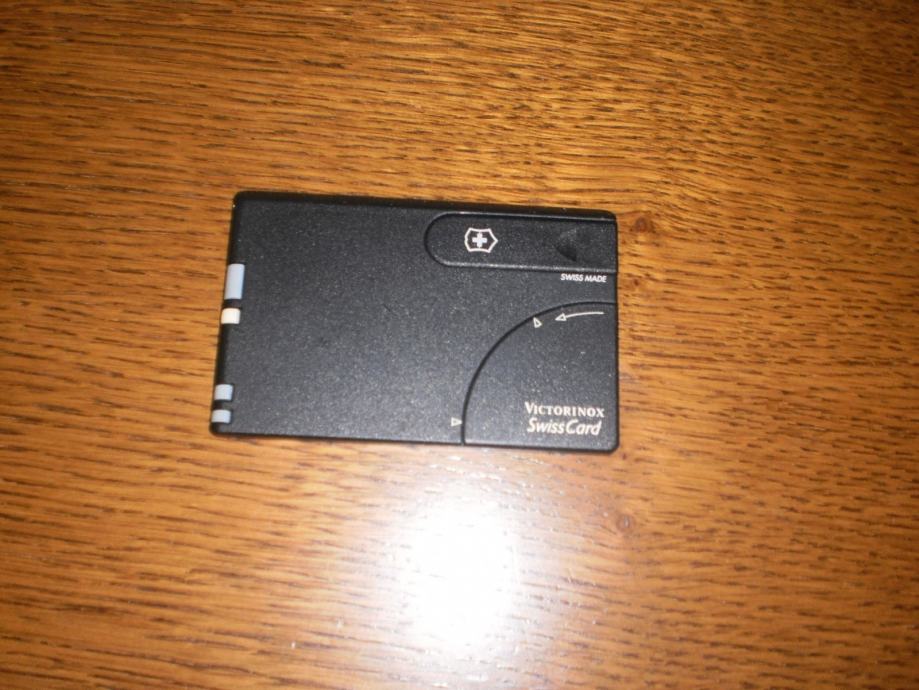 Victorinox  - nožić, multifunkcijski alat u obliku kreditne kartice