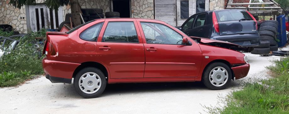 Volkswagen polo classic 2000 Volkswagen polo classic 2000