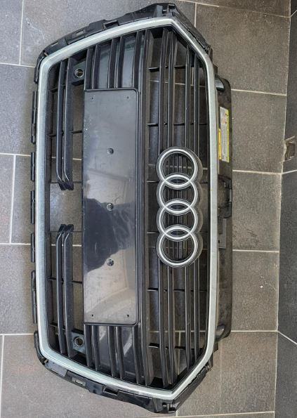 Audi A3 8V S-Line 2017- prednja maska grill ACC original rabljena