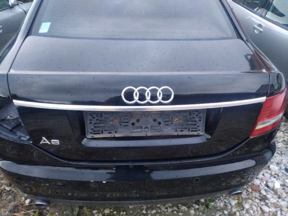 TFS Gloss Black Honeycomb Sports Grill – For Audi A6 4F 2004-2008 – Front Bumper Grille With Emblem Holder, OEM Fit