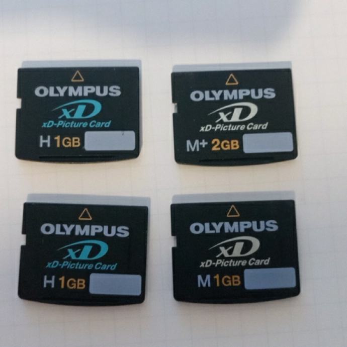 メモリー 30枚セット ④ Fujifilm FUJIFILM xD-Picture Card M+ 1GB 600002308 xD-Picture Card