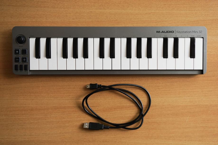 M-Audio Keystation Mini 32 - MIDI klavijatura