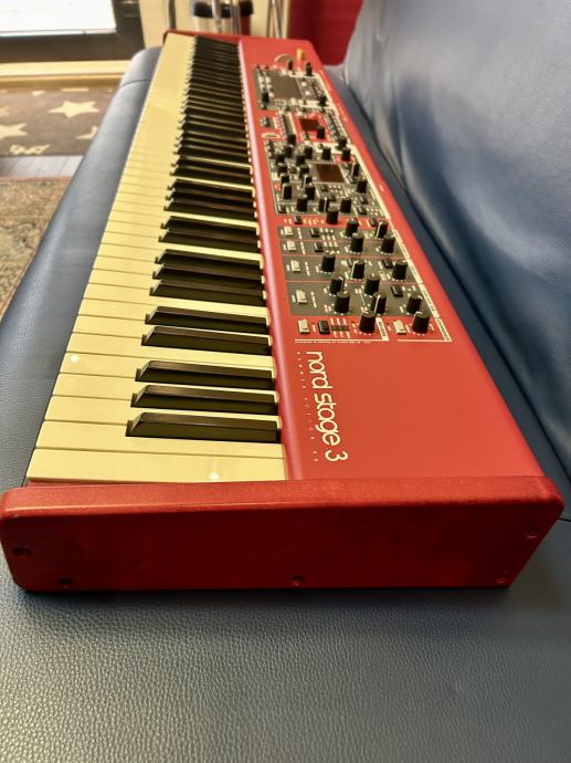 Nord Stage 3 + Flightcase