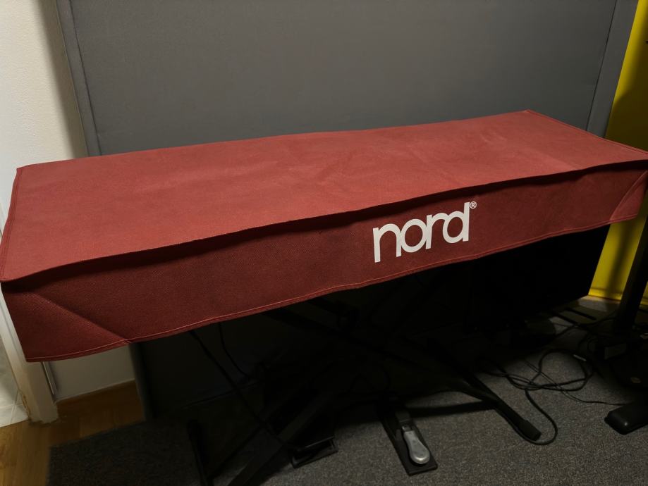 Nord Stage 3 HP76