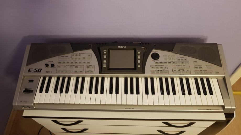 Roland E50