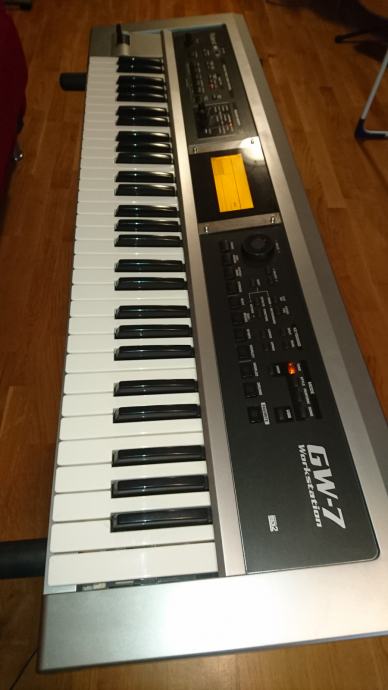 ROLAND GW7 može na rate ili Apple ipad