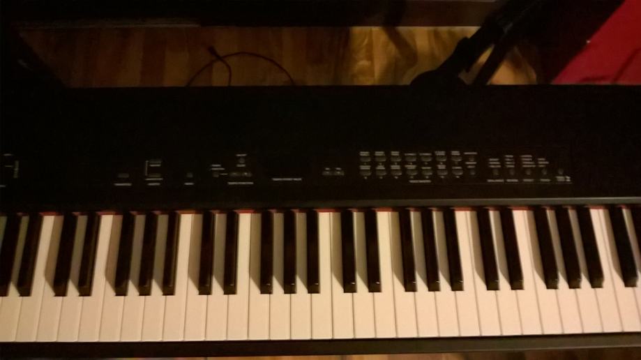 Yamaha CP33 Digital Stage Piano