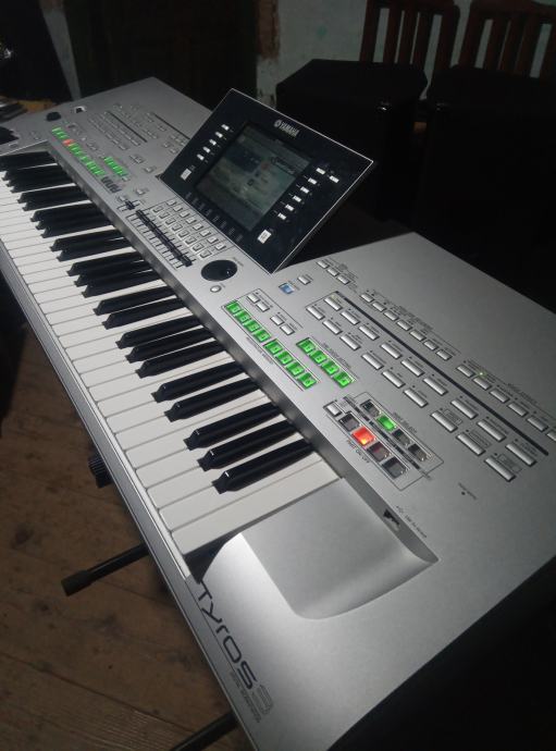 DISC Yamaha Workstation Tyros 4 Con Altavoces MS04 Y Soporte L7S Gratis - Foto 5