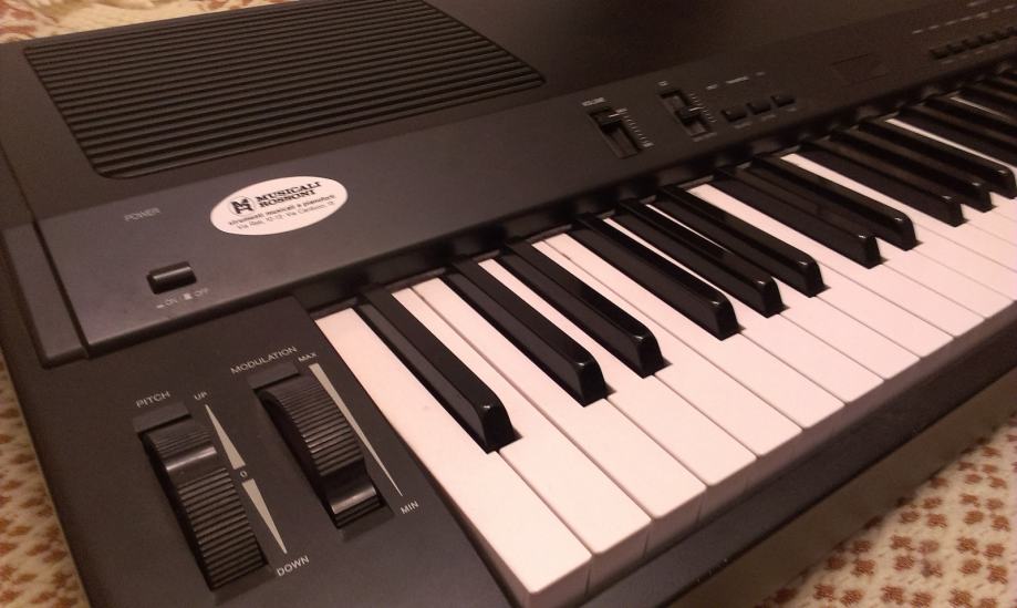 ELEKTRI NI KLAVIR YAMAHA CLAVINOVA PF P 100 elektri-ni-klavir-yamaha-clavinova-pf-p-100