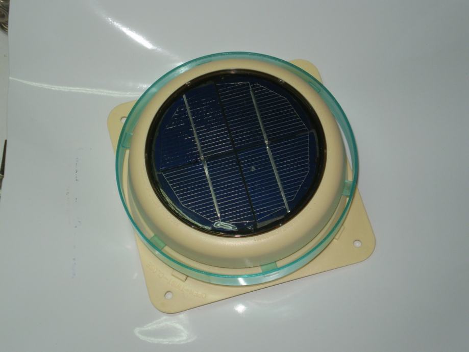 Solarni ventilator