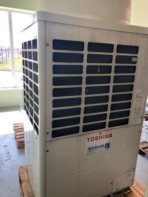 Toshiba klima Vrf SMMS kao nova radila 2 g.
