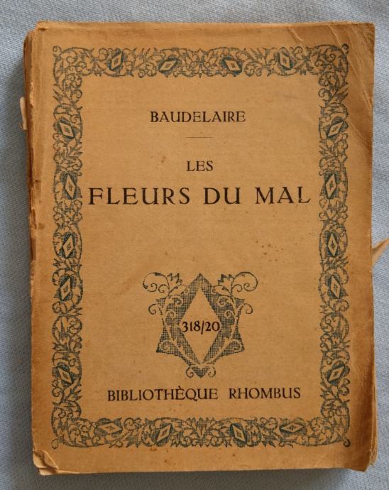 Livre de poche CHARLES BAUDELAIRE 'les fleurs du mal'