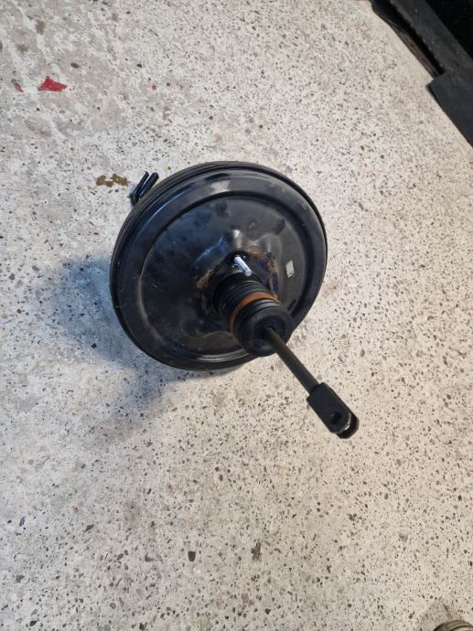 Opel Astra H Servo bubanj i glavni kocioni cilindar