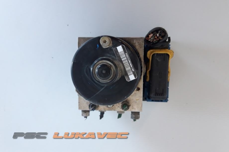 RENAULT LAGUNA 2 ABS CENTRALA LAGUNA 2 ABS PUMPA 8200345940B P5CT2AAY7