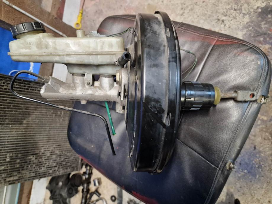 Renault Scenic 2 Glavni kocioni cilindar Servo bubanj kocnica