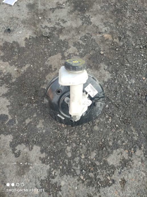 servo kocioni nissan qashqai 2