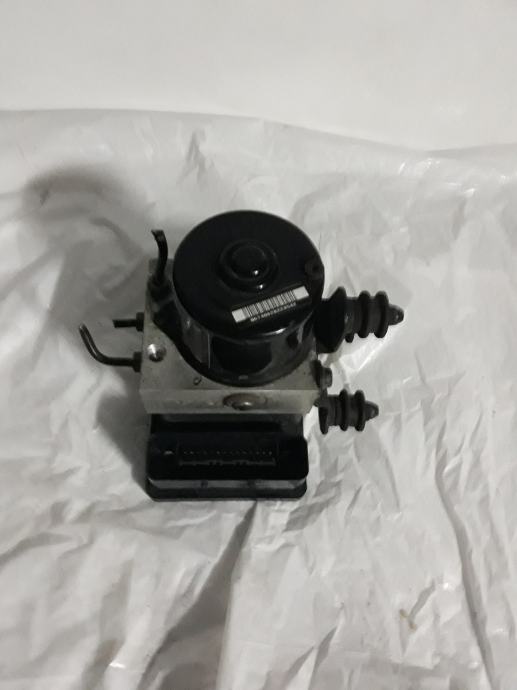 Škoda Octavia 2 ABS pumpa