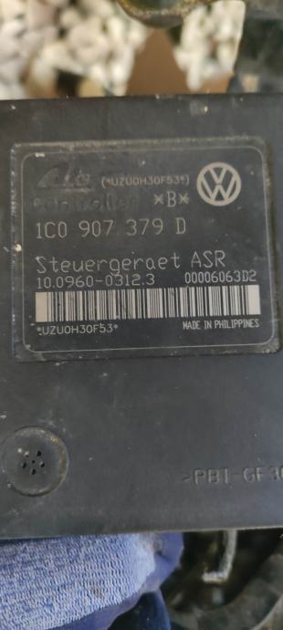 VW Audi abs pumpa 1C0907 379 D