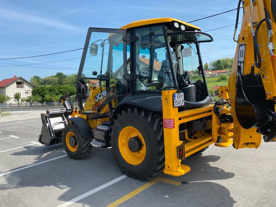 Radni stroj jcb 3cx