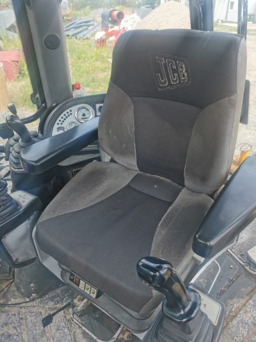 Radni stroj utovarni rovokopač JCB 4CX SM PC2