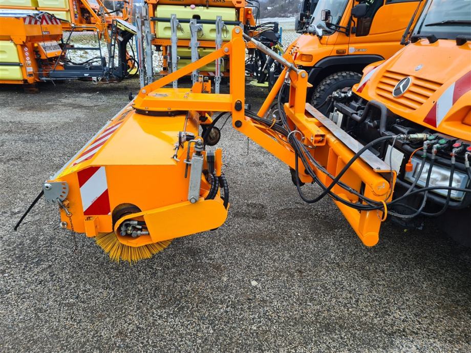 Četka Ducker za unimog traktor ili radni stroj