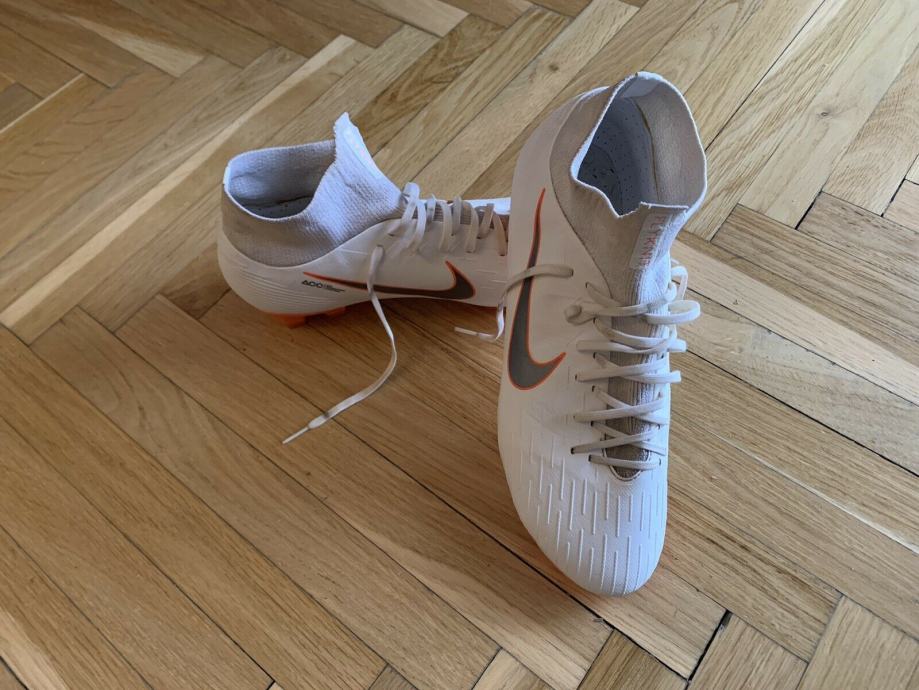 Nike Flyknit ACC Mercurial Superfly 6 Pro FG kopačke br.44.5