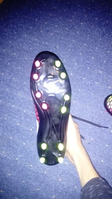 kopacke nike magista