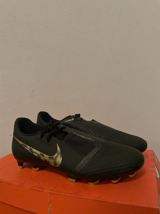 nike black lux phantom