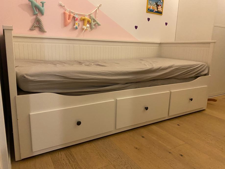 Ikea Hemnes dnevni krevet s 2 madraca