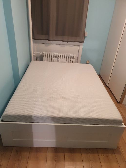 Krevet Ikea Brimnes s Jysk podnicama i Wellpur 160x200