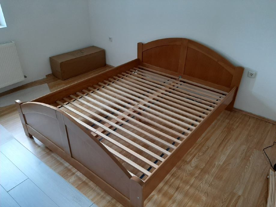 Krevet s madracem 140x200