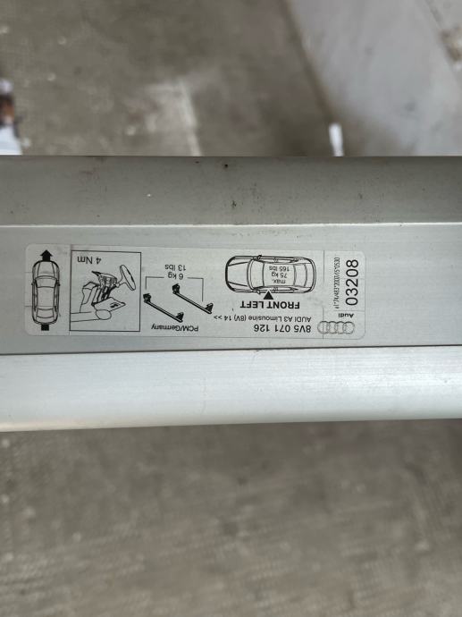 Audi A3 limuzina krovni nosači
