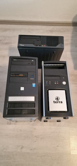2 kučišta ( terra , tarox ) + jedno starije neispravno računalo