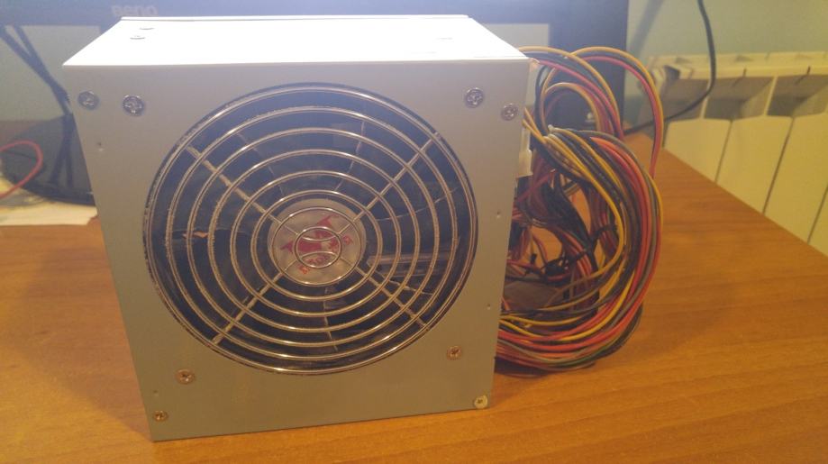 Modecom Feel III-400ATX - 400 W · Reconditionné - Alimentation PC - Rue du Commerce