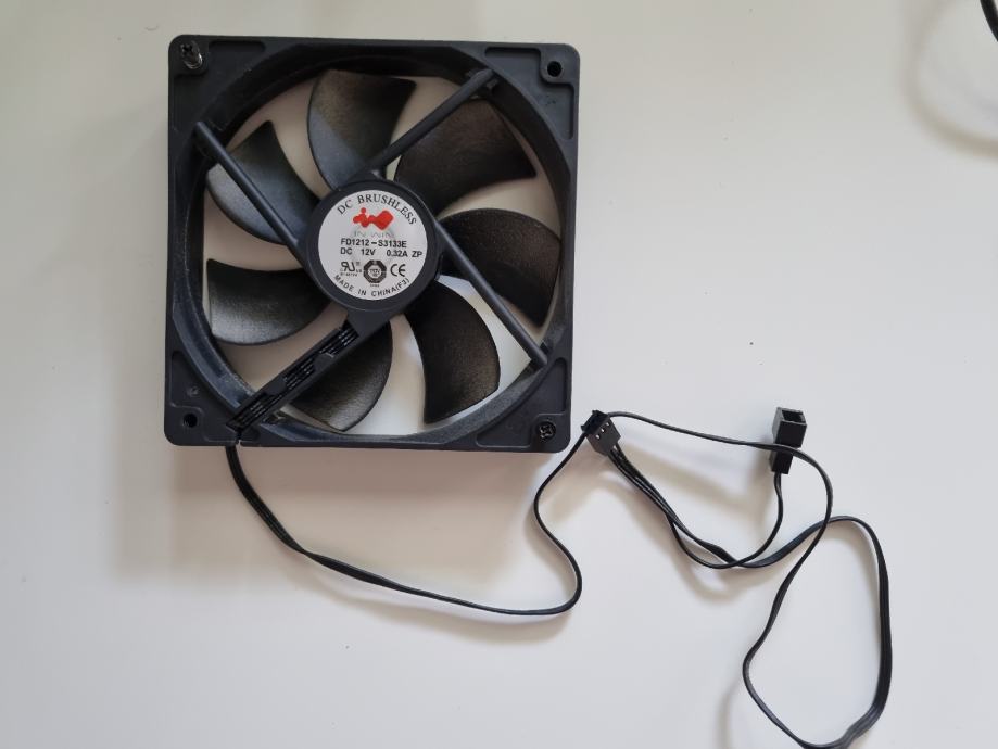 Ventilator sa regulacijom brzine 3 pinski za PC kućište 120mm