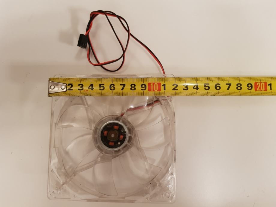 Ventilatori za PC kučište 12cm, prozirni, kao novi