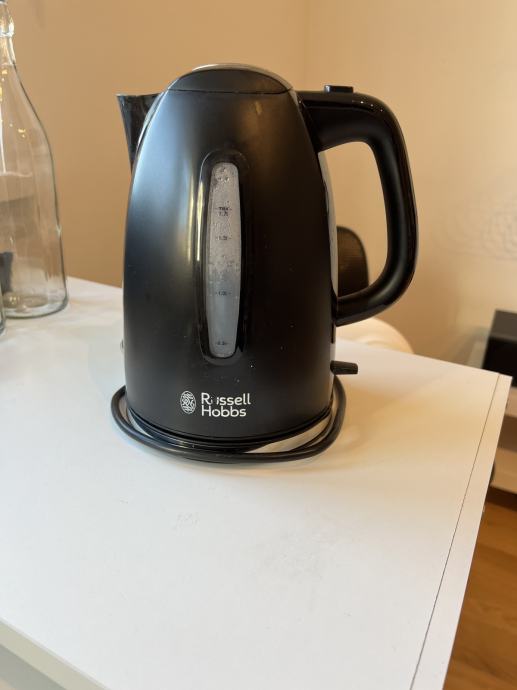 Russel Hobbs Electric Kettle plus kettle for loose leaf tea