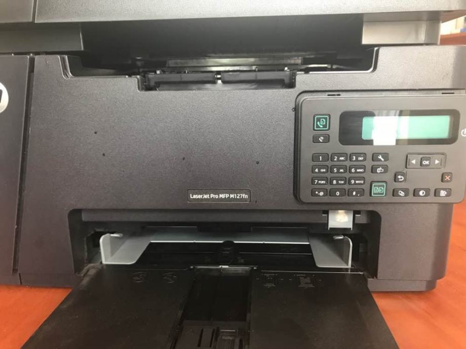 Laserski printer/skener /kopirka neispravan