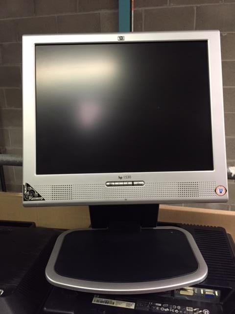 HP 1530 lcd monitor