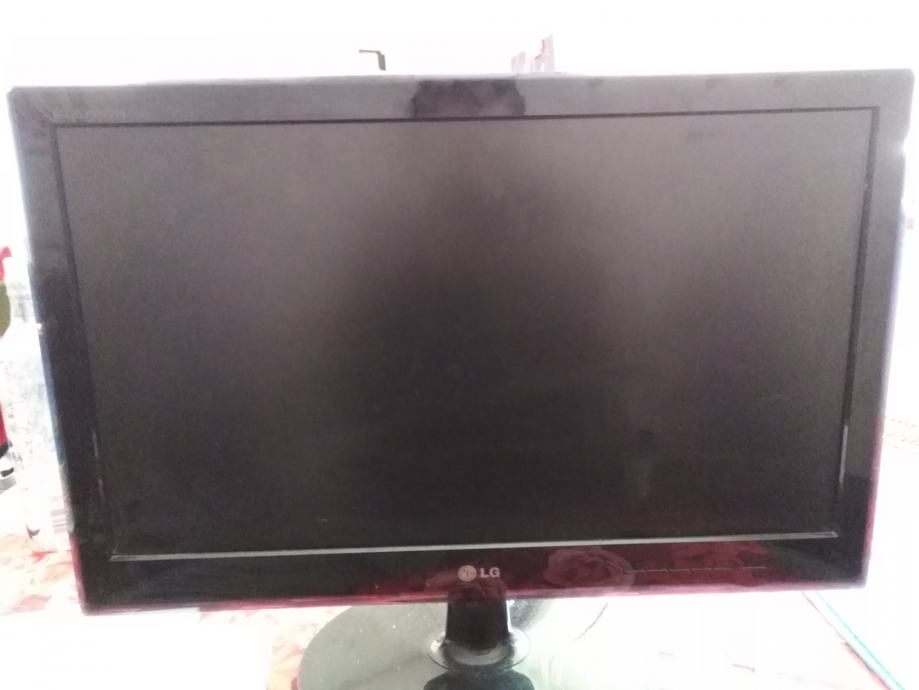 LCD monitor LG flatron w2240s