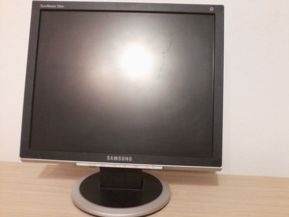 LCD monitor Samsung Syncmaster 730BF 17"